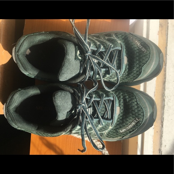 Merrell glove shoe 6.5 Y - Picture 2 of 6